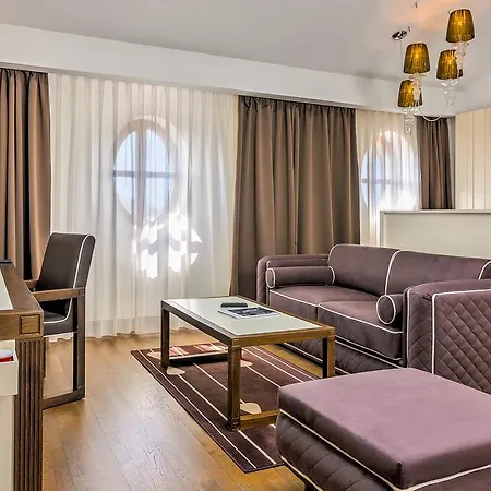 Epoque - Relais & Chateaux 5* 부쿠레슈티