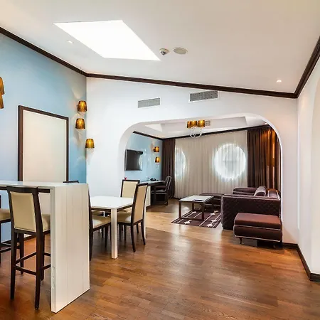 Epoque - Relais & Chateaux Hotel