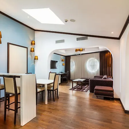 Epoque - Relais & Chateaux