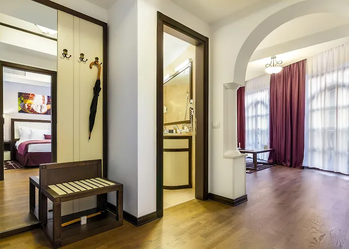 إيبوك - رولي ىند شاتو