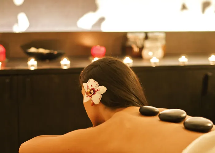 إيبوك - رولي ىند شاتو 5*